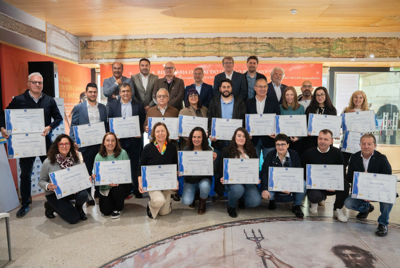 Grupo de empresas turísticas de Ourense reconocidas con el distintivo SICTED